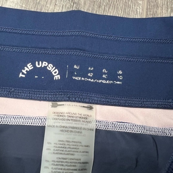 The Upside Navy Leggings - Picture 4 of 8